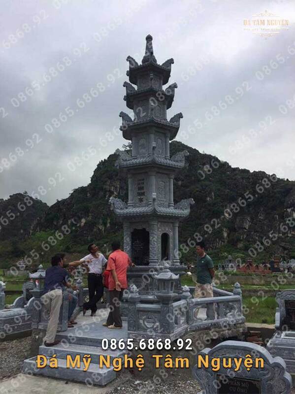 Mẫu mộ tháp đá được thi công tại Ninh Bình