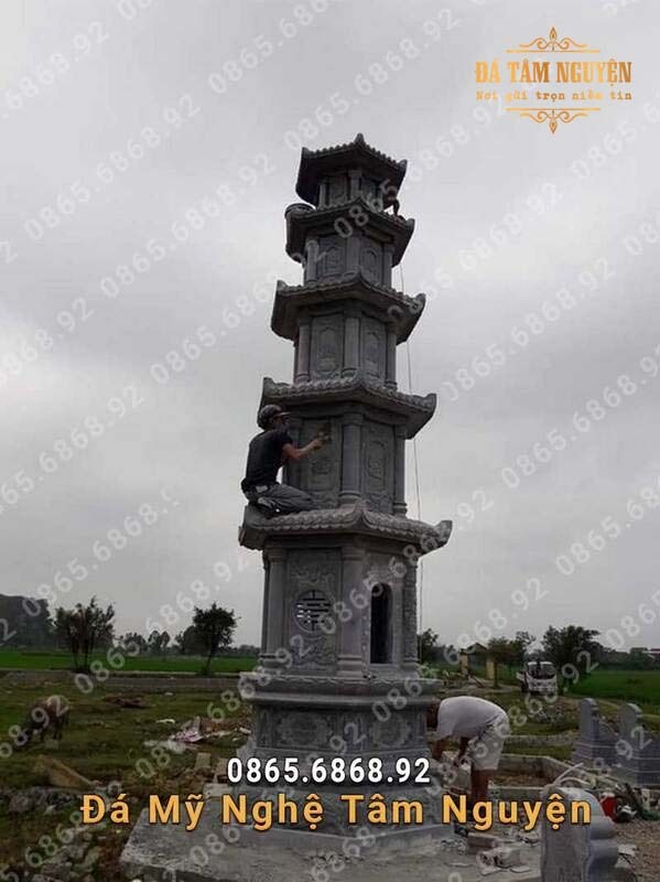 Mộ tháp đẹp ở Ninh Bình