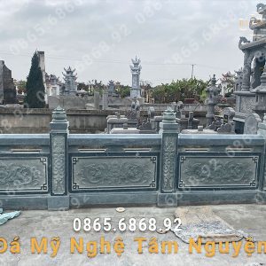 Lăng mộ đá rêu tuyệt đẹp ở Ninh Bình