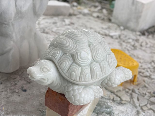 Tượng rùa đá chạm khắc tinh xảo DTN-TRD005