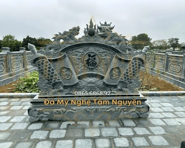 Cận cảnh cuốn thư khu lăng mộ