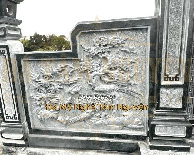 Cánh phong chạm khắc tứ quý